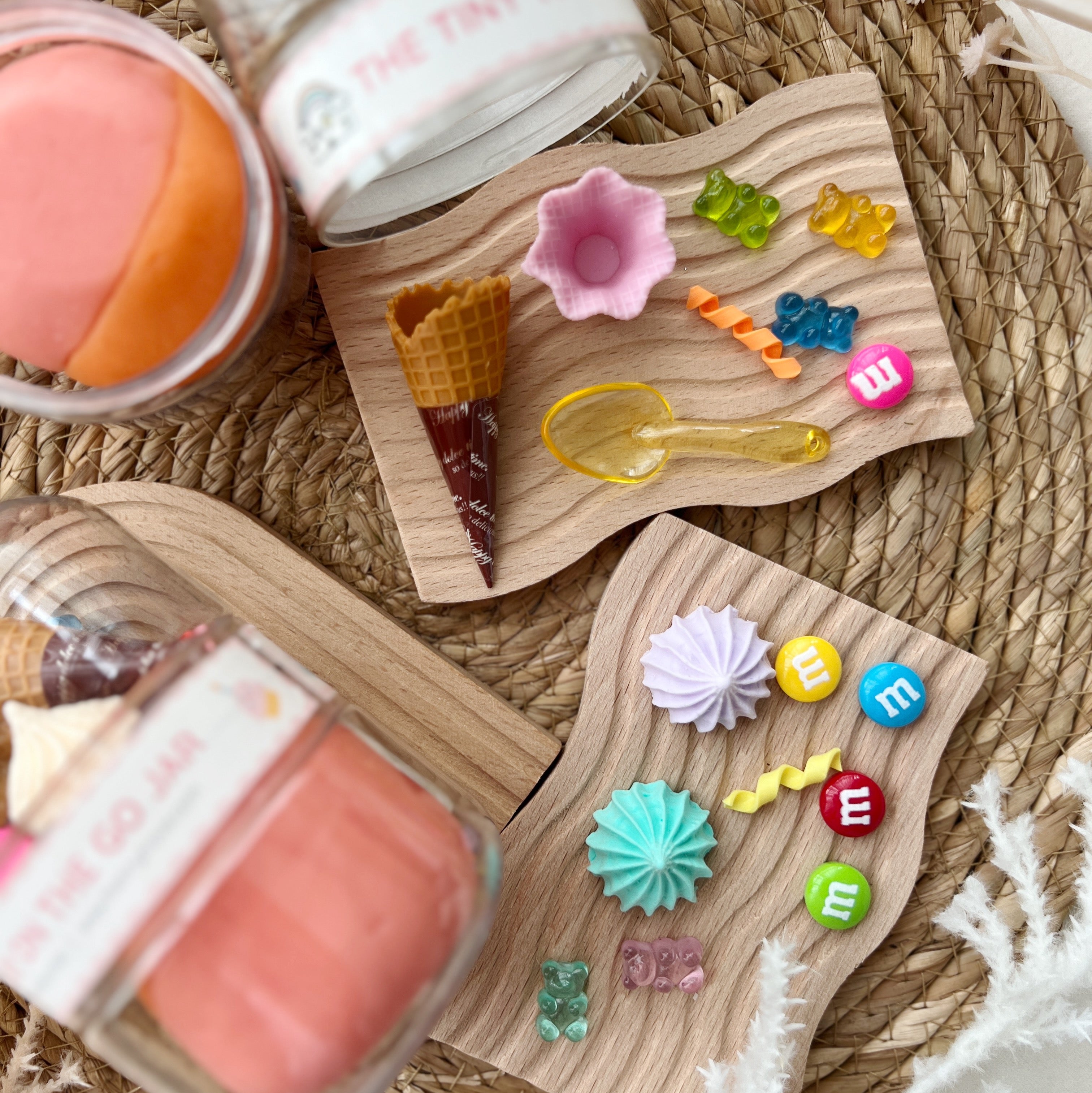 Sweet Treats Play on the Go Jar (Play Dough)