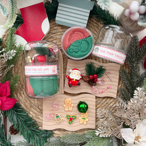 Jolly Santa Play on the Go Jar (Play Dough)