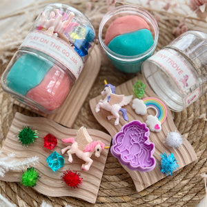 Rainbow Unicorn Play on the Go Jar (Play Dough)