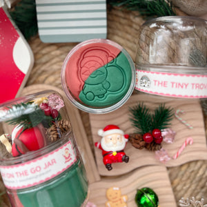 Jolly Santa Play on the Go Jar (Play Dough)