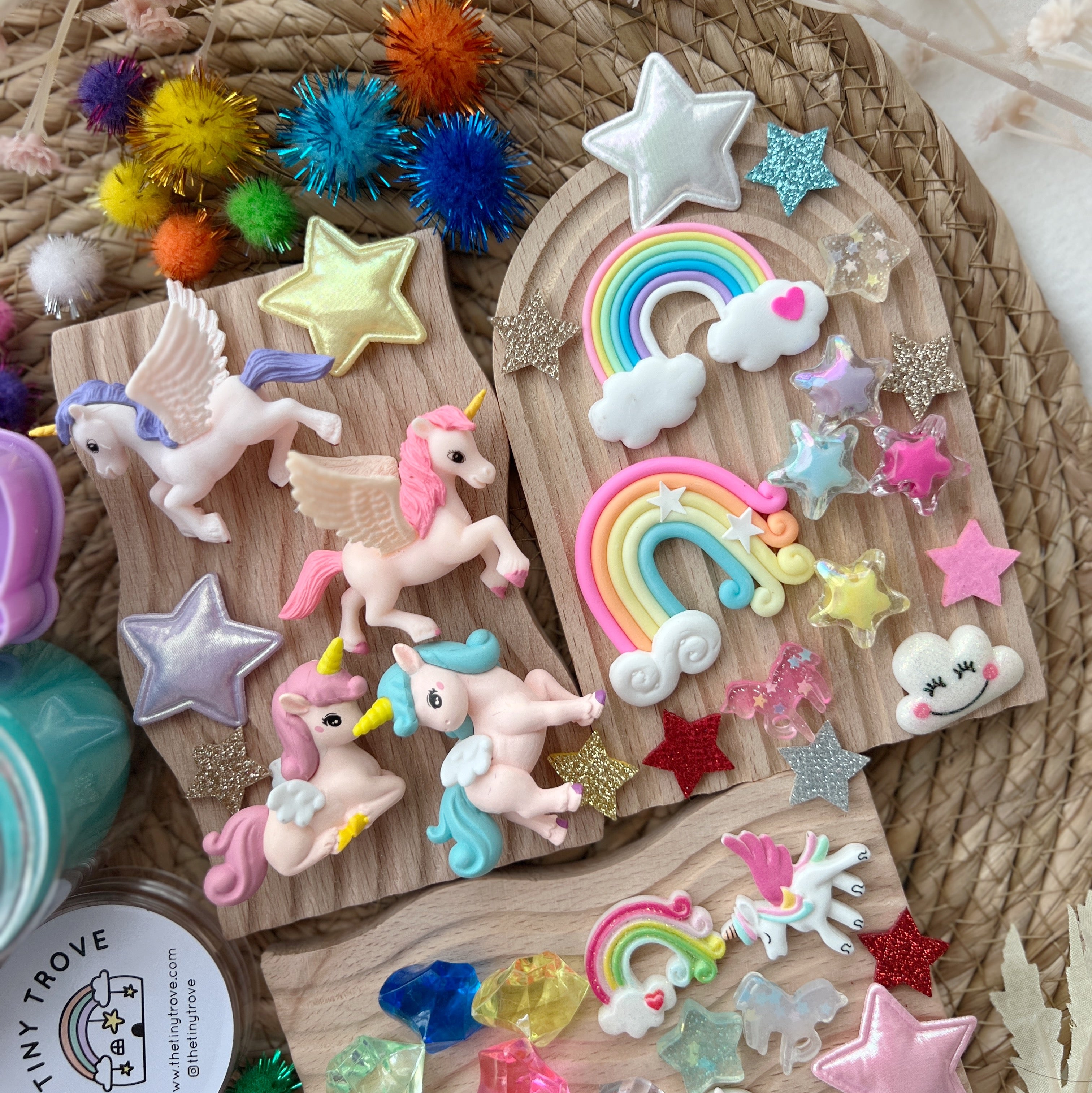 Rainbow Unicorn Deluxe Play Dough Kit