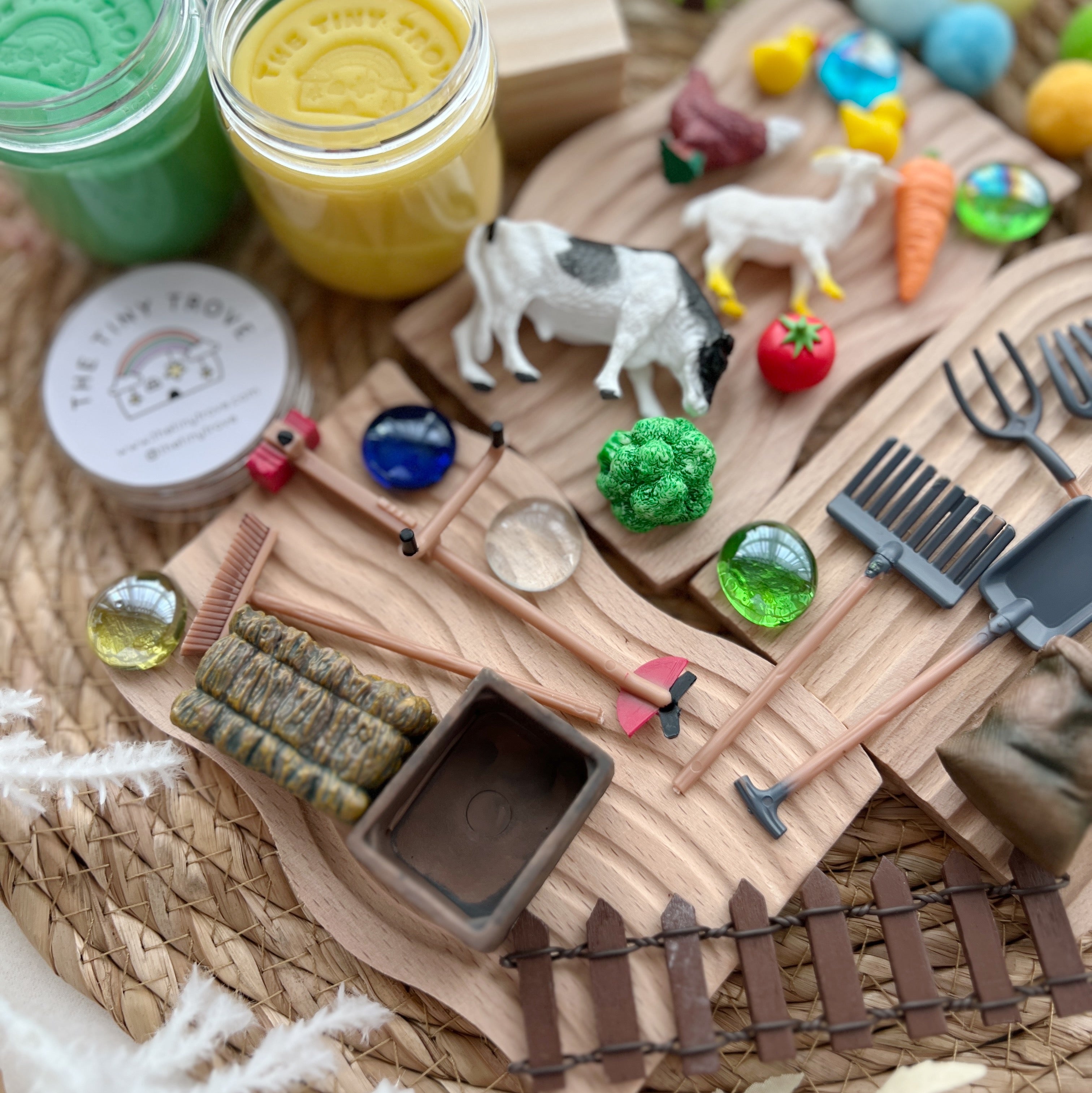 Barnyard Farm Deluxe Play Dough Kit