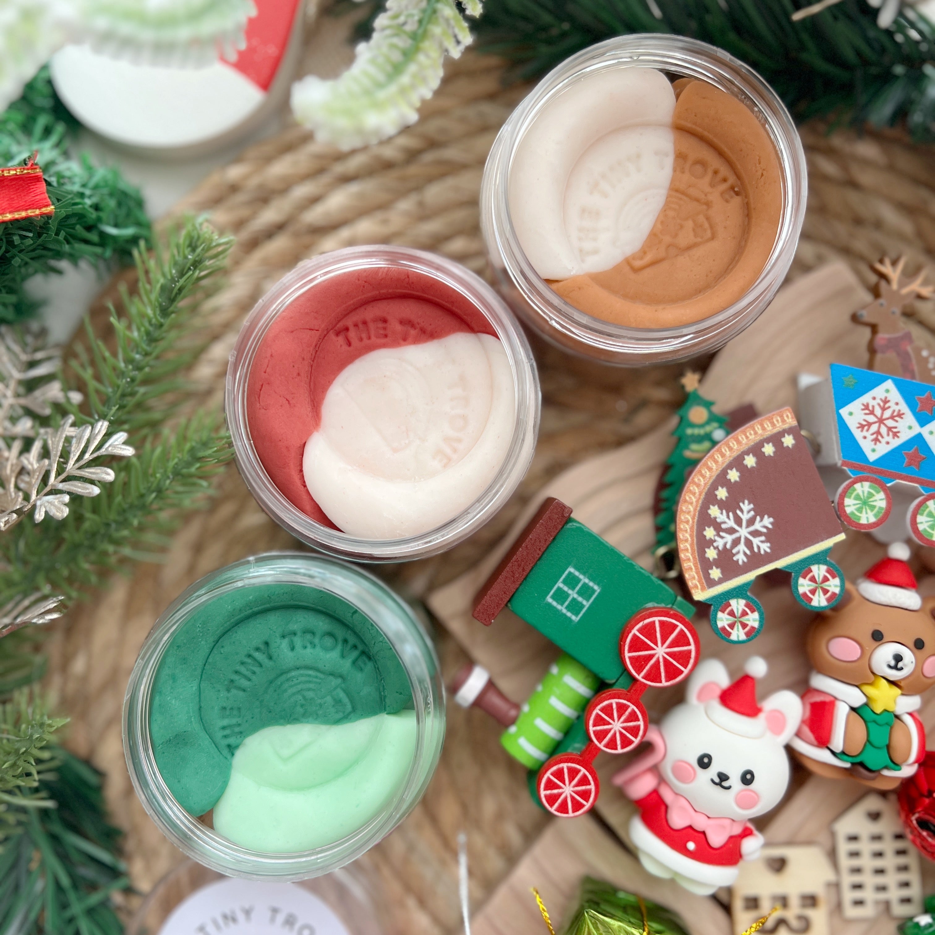 Jolly Jingle Christmas Deluxe Play Dough Kit